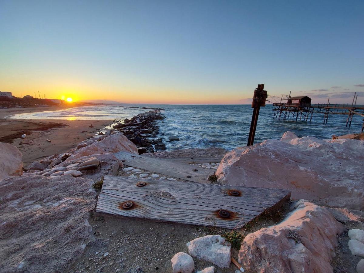 I Tre Marchi Rooms Camera Sabbia Termoli Eksteriør bilde