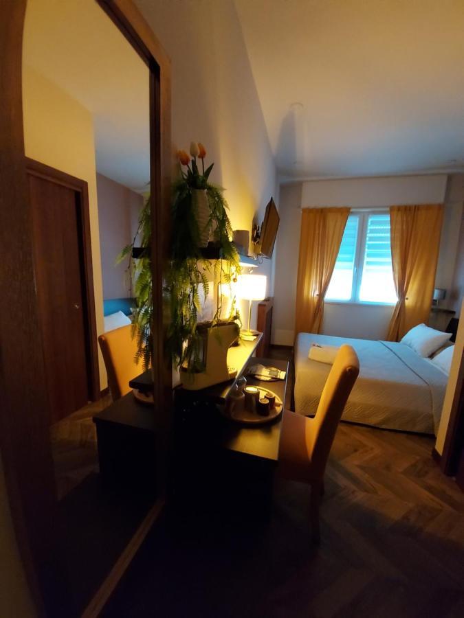 I Tre Marchi Rooms Camera Sabbia Termoli Eksteriør bilde